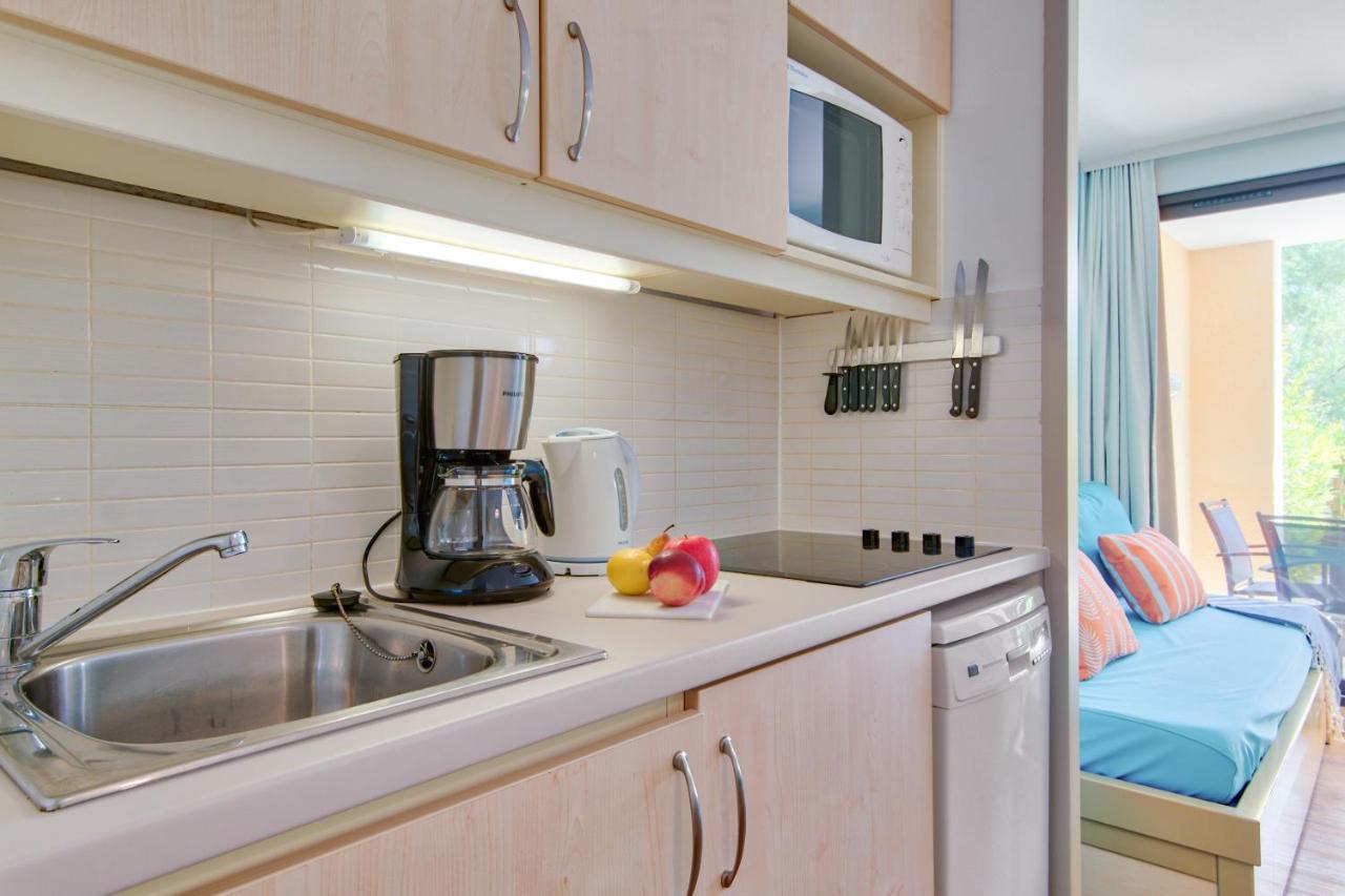Residence Pierre & Vacances Les Parcs De Гримо Экстерьер фото