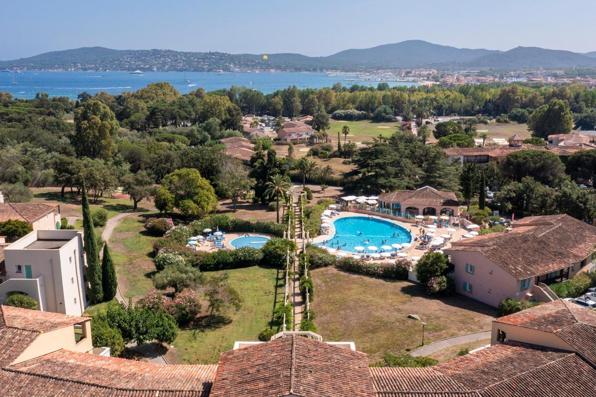 Residence Pierre & Vacances Les Parcs De Гримо Экстерьер фото