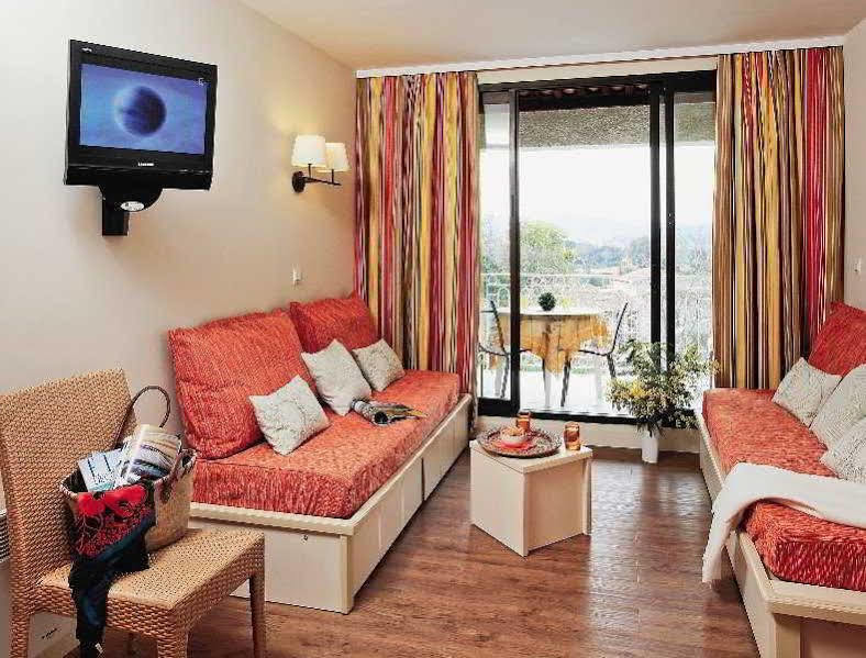 Residence Pierre & Vacances Les Parcs De Гримо Экстерьер фото