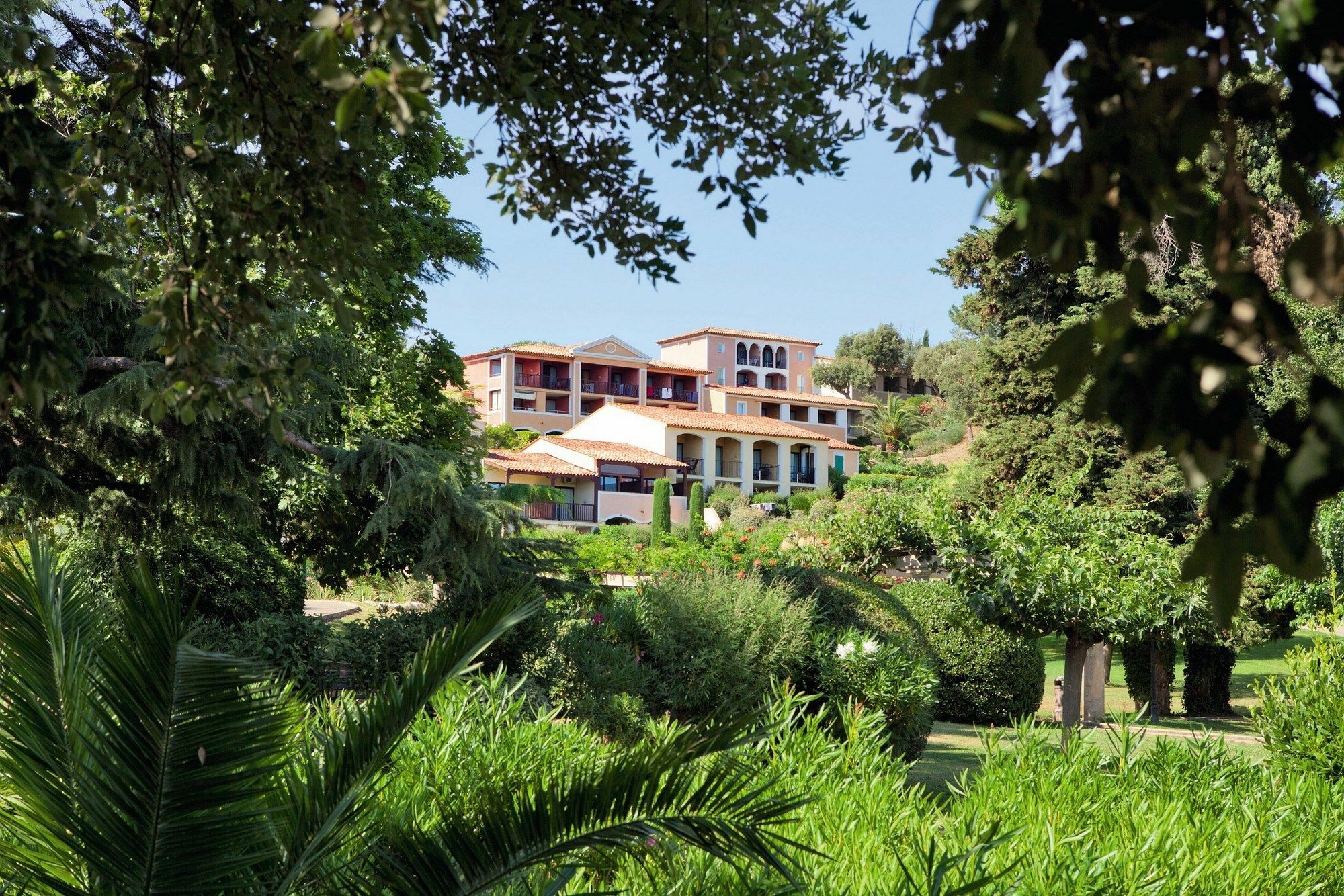 Residence Pierre & Vacances Les Parcs De Гримо Экстерьер фото